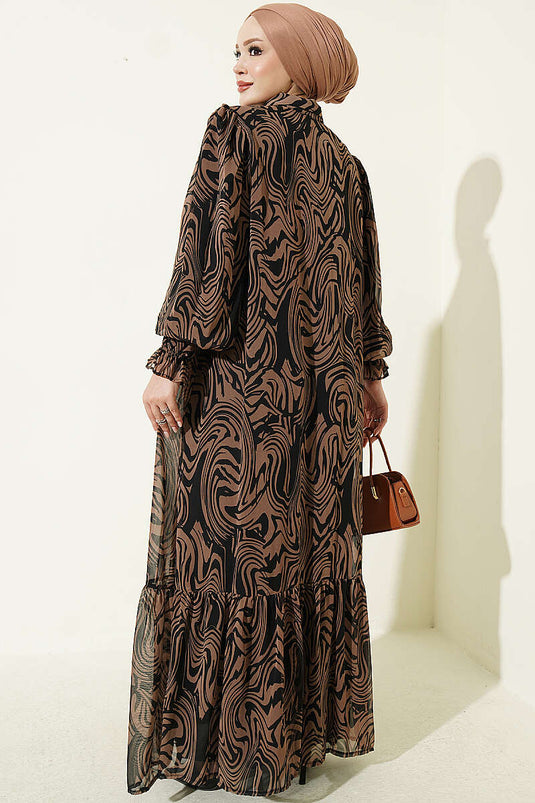 Gemustertes Chiffon-Kleid Mit Rüschen In Kaffee