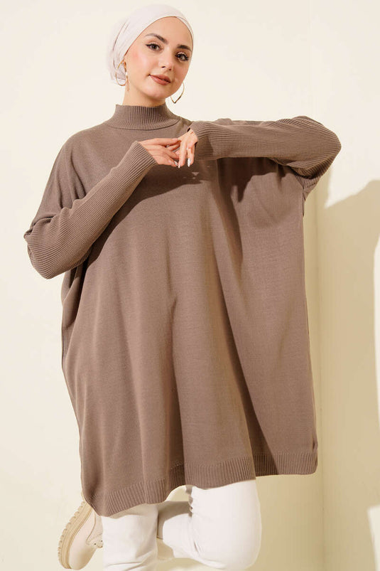 Oversized Stricktunika mit Rippstrickärmeln und Nerz