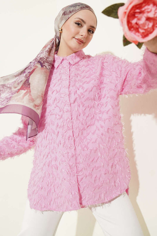 Camicia con collo a coste e barba rosa