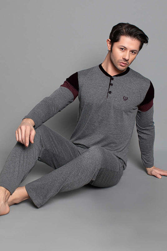 طقم بيجاما رجالي بأكمام طويلة مخططة، رمادي دخاني/أسود