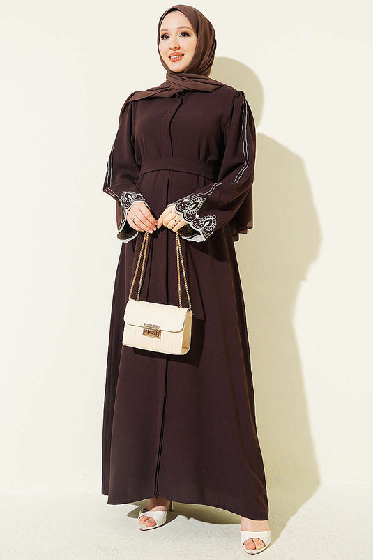 Kol Ucu Nakışlı Kuşaklı Abaya Kahve
