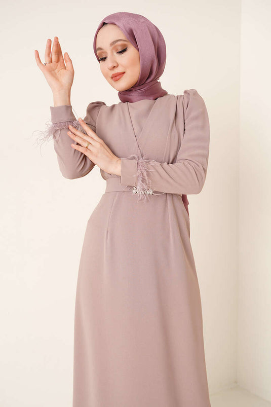 Kol Ucu Tüylü Kemerli Elbise Vizon