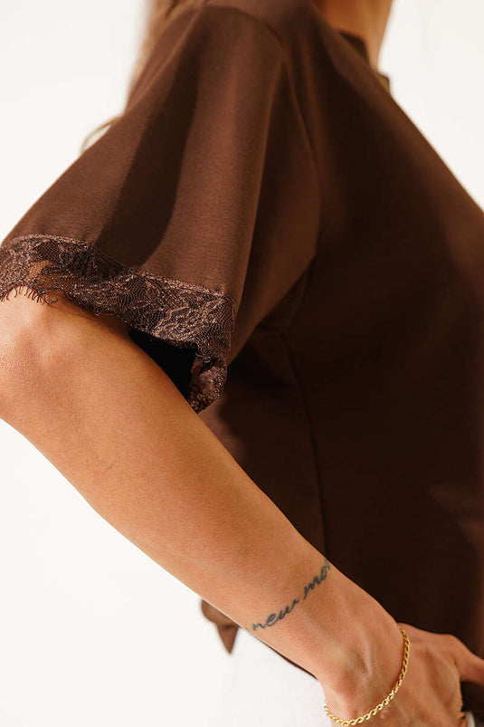 T-shirt with Lace on Sleeves and Hem Coffee