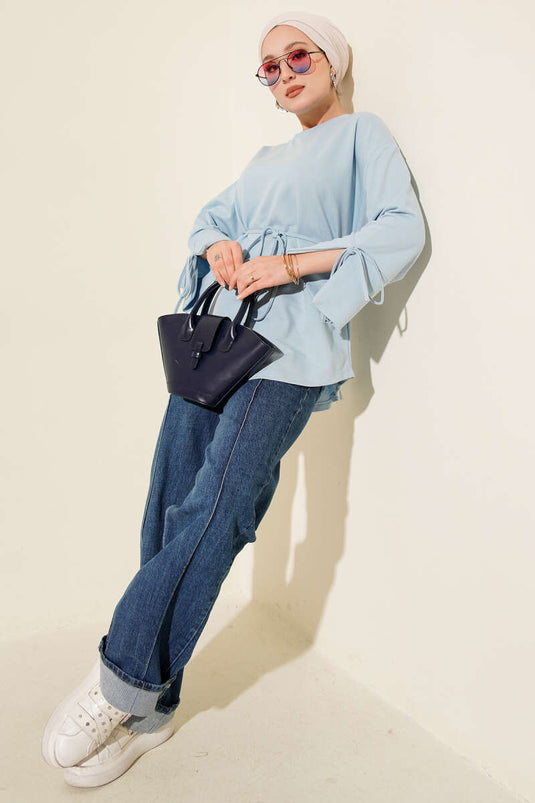 Tunique à double cordon et manches lacées, bleu ciel