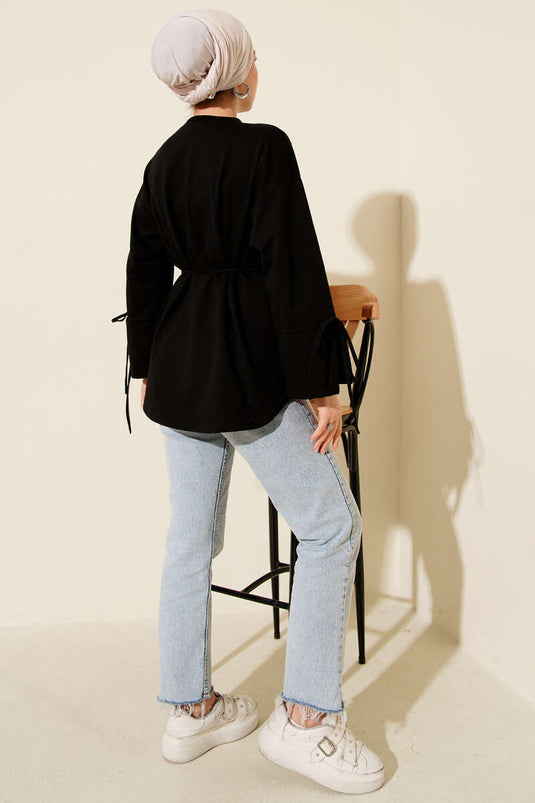 Tunique à deux cordons et manches lacées, noire