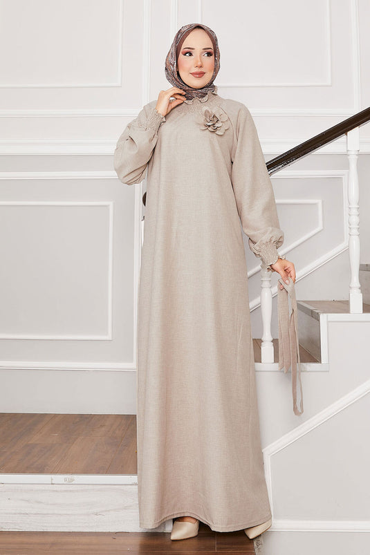 Kolları Gipeli Gül Broşlu Tesettür Elbise Taş