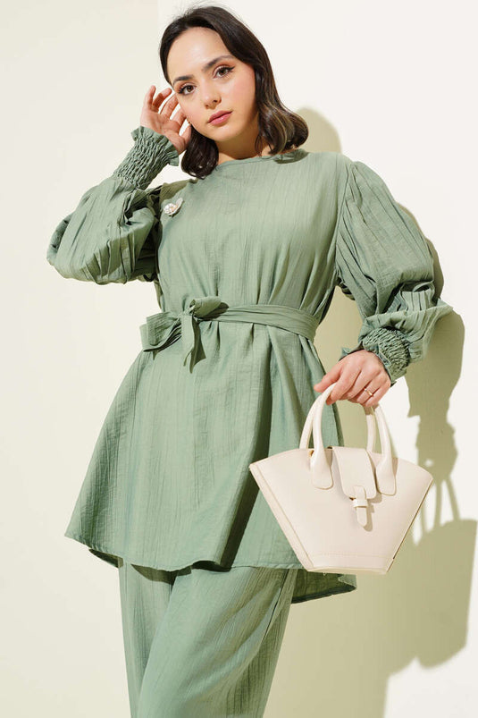 Abito due pezzi con cintura e maniche a pieghe Çağla Yeşil