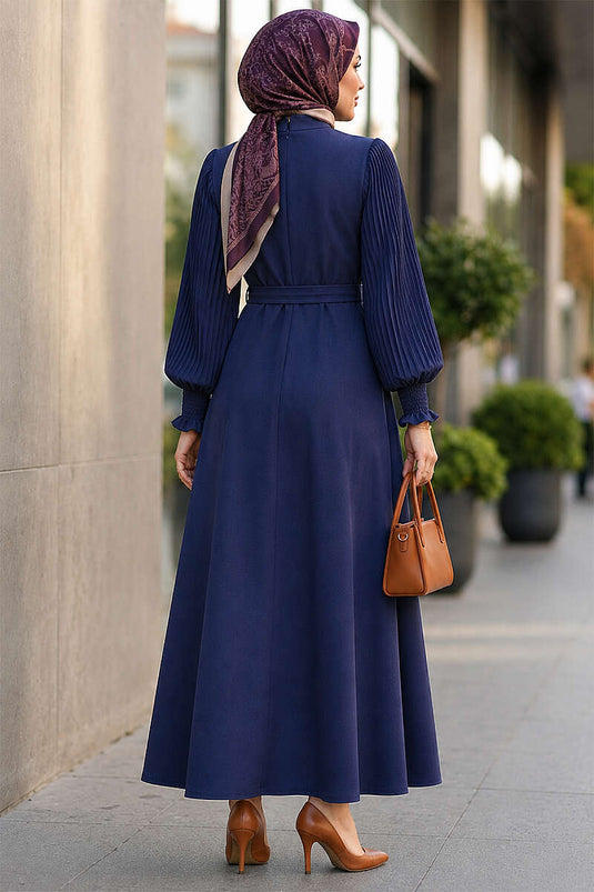 Robe ceinturée à manches plissées indigo
