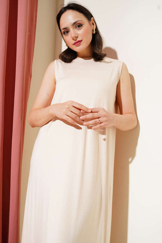 Ärmelloses, langes Basic-Kleid in Beige