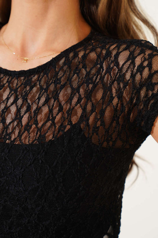 Top corto in pizzo senza maniche nero