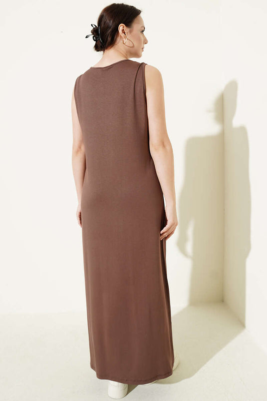 Sleeveless Long Basic Undershirt Brown
