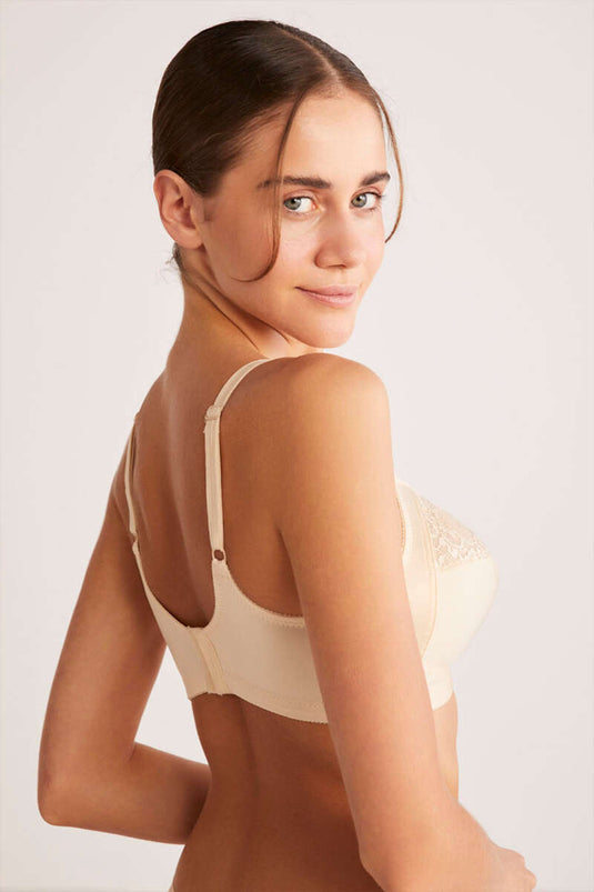 Kom Barbara Underwire-Free Lifting C Ten