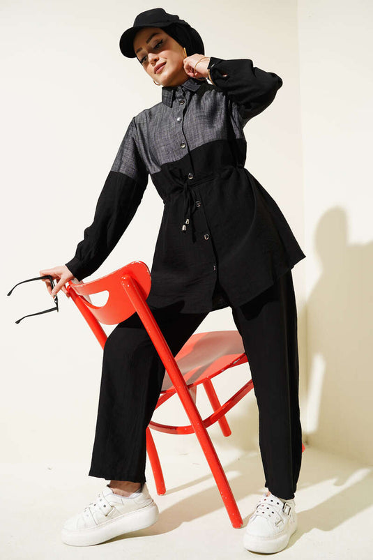 بدلة من قطعتين مزينة بقماش الدنيم وأزرار باللون الأسود