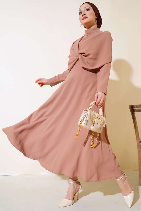 Ensemble deux pièces avec jupe en crêpe Latte