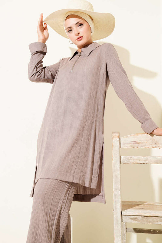 Costume deux pièces froissé à demi-fermeture éclair, couleur vison