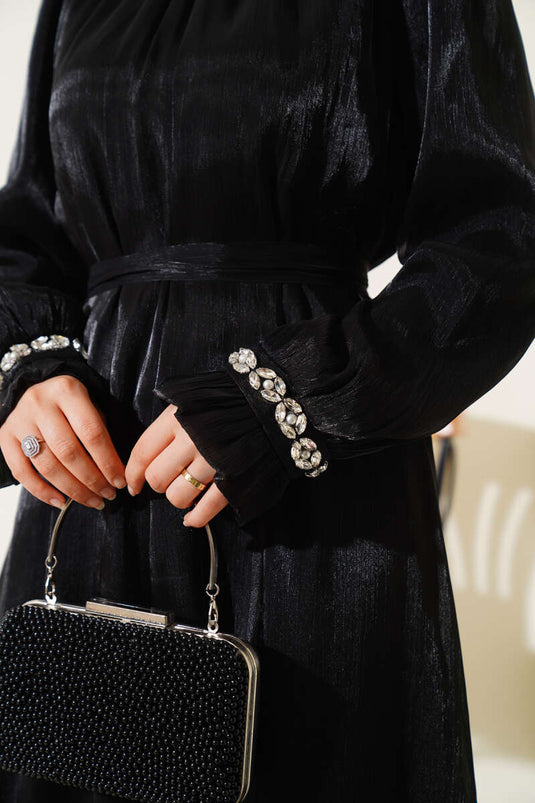 فستان شيفون مزين بحجر الكريستال أسود