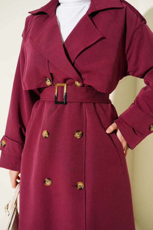 Trench-coat croisé avec cape et ceinture, bordeaux