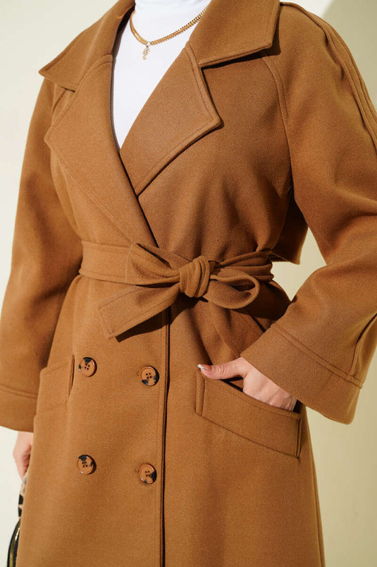 Double-Breasted, Six-Buttoned Cashmere Coat Latte