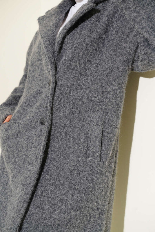 Manteau croisé en cachemire avec boutons détaillés, couleur fumée