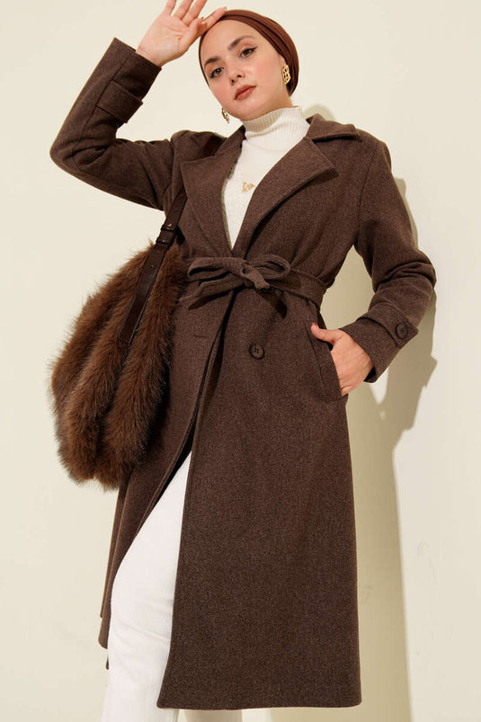 Abrigo cruzado de cachemira con dos botones marrón