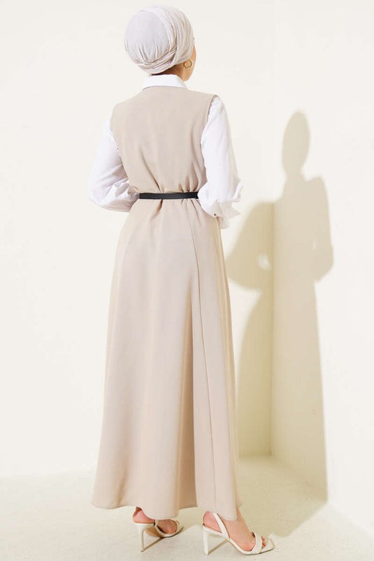 Robe gilet beige à double boutonnage et ceinture