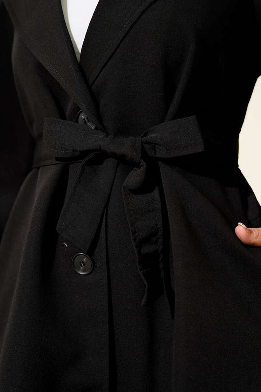 Trench-coat croisé avec ceinture, noir.