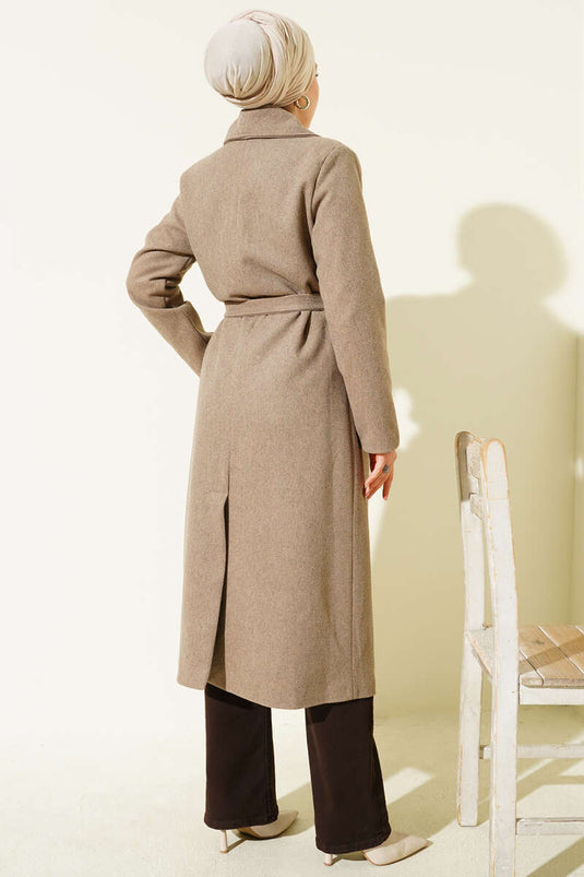 Kruvaze Yaka Kuşaklı Astarlı Kaban Vizon