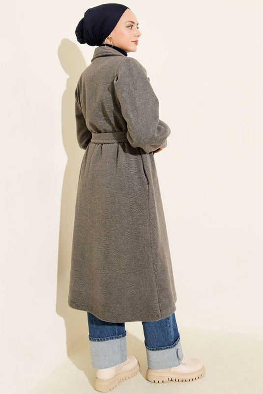 معطف كشمير مزدوج الصدر مبطن بحزام باللون الدخاني