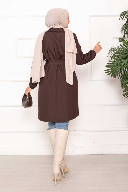 Trench-coat décontracté à double boutonnage et ceinture marron