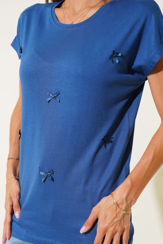 تي شيرت مزين بشريط، لون نيلي