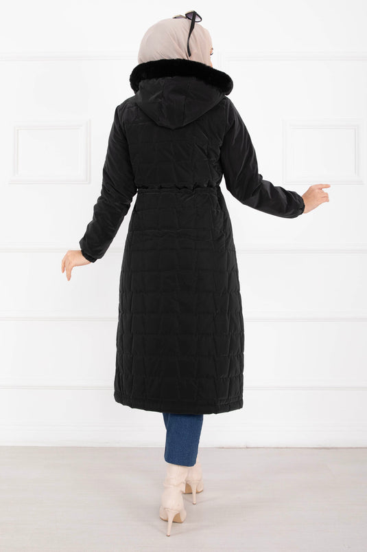معطف نوفا أسود بغطاء رأس من الفرو وحزام خصر قابل للربط