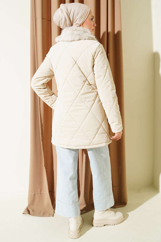 Kürk Yakalı Fermuarlı Kapitone Mont Bej