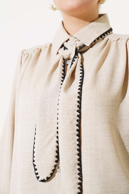 Costume double avec ceinture cousue moule Beige