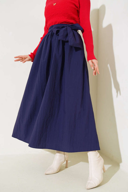 تنورة جرس بحزام أزرق داكن