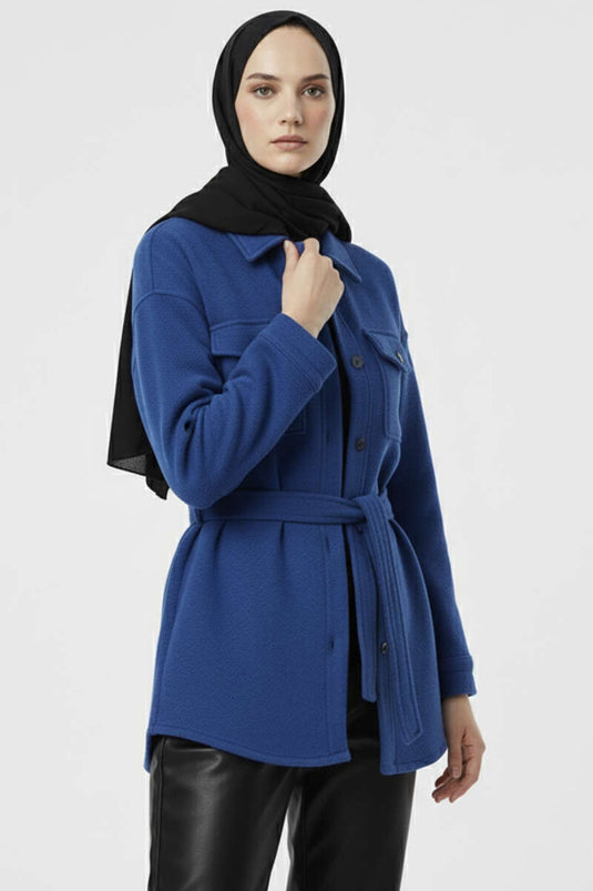 Veste en cachemire ceinturée et boutonnée en Saxe