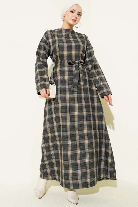 Robe évasée à carreaux avec ceinture kaki