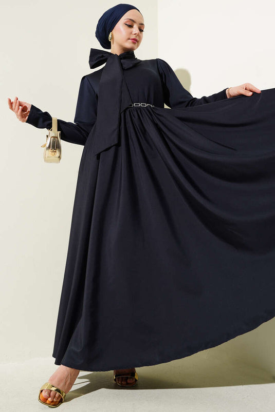 فستان مولانا المزين بحزام باللون الأزرق الداكن