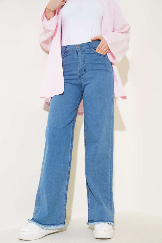 بنطال جينز واسع الساق بحزام أزرق متوسط