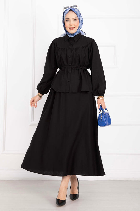 Conjunto De Blusa Y Falda Con Cinturón En Negro