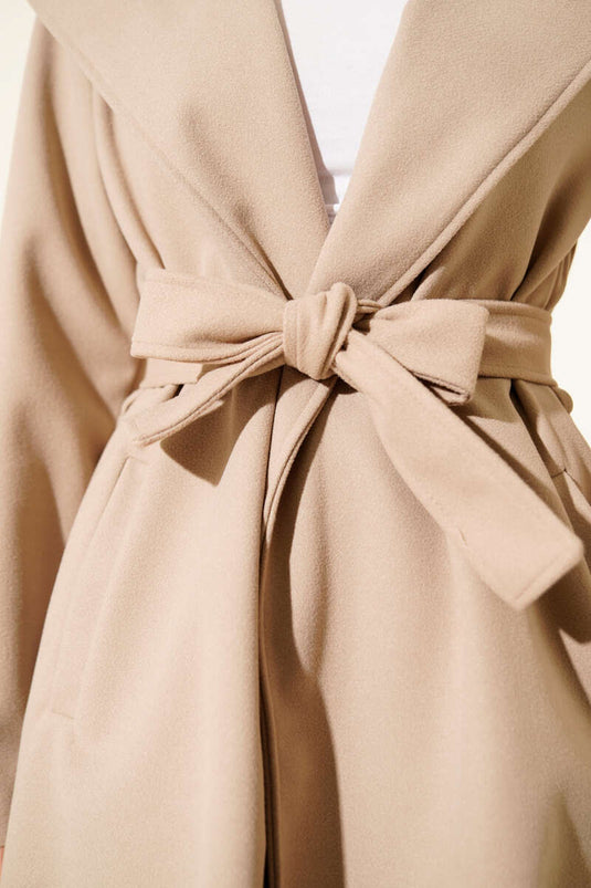 Kuşaklı Kapüşonlu Kaşe Kaban Kum Bej