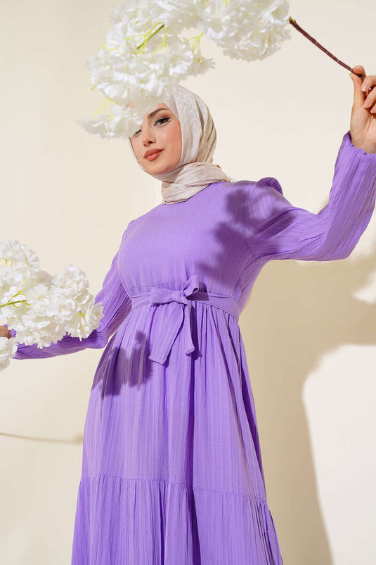 فستان مرن بطبقات معصم وحزام أرجواني