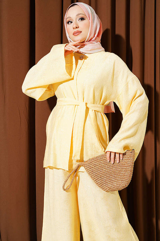 Gürtelgestecktes Muster-Set In Beige