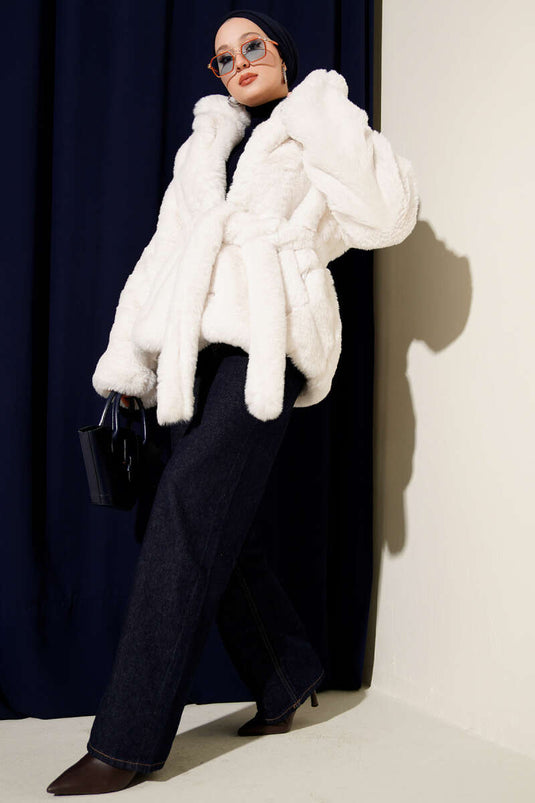 معطف فرو مزدوج الصدر بحزام أبيض