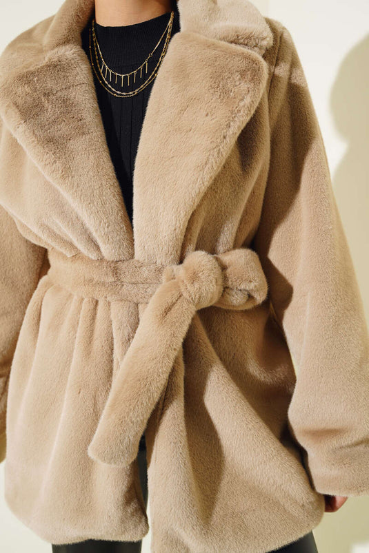 معطف قطيفة بحزام لاتيه