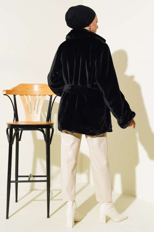 معطف قطيفة بحزام أسود