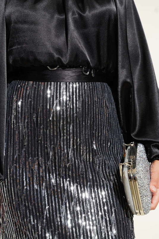 فستان سهرة أسود فضي بحزام ومزين بالترتر