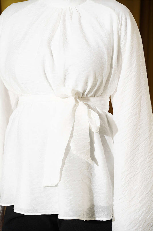 Weiße Chiffon-Tunika Mit Gürtel Und Batwing-Ärmeln