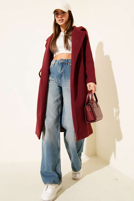 معطف طويل من الصوف الثقيل بحزام بلون خمري