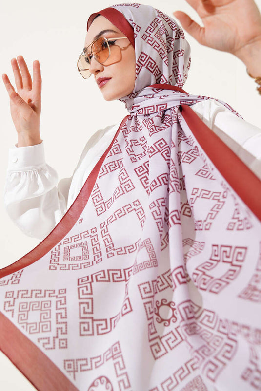 Labyrinth Pattern Soft Shawl Tile