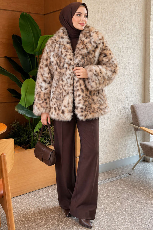 Manteau En Fourrure À Motif Léopard Avec Détails